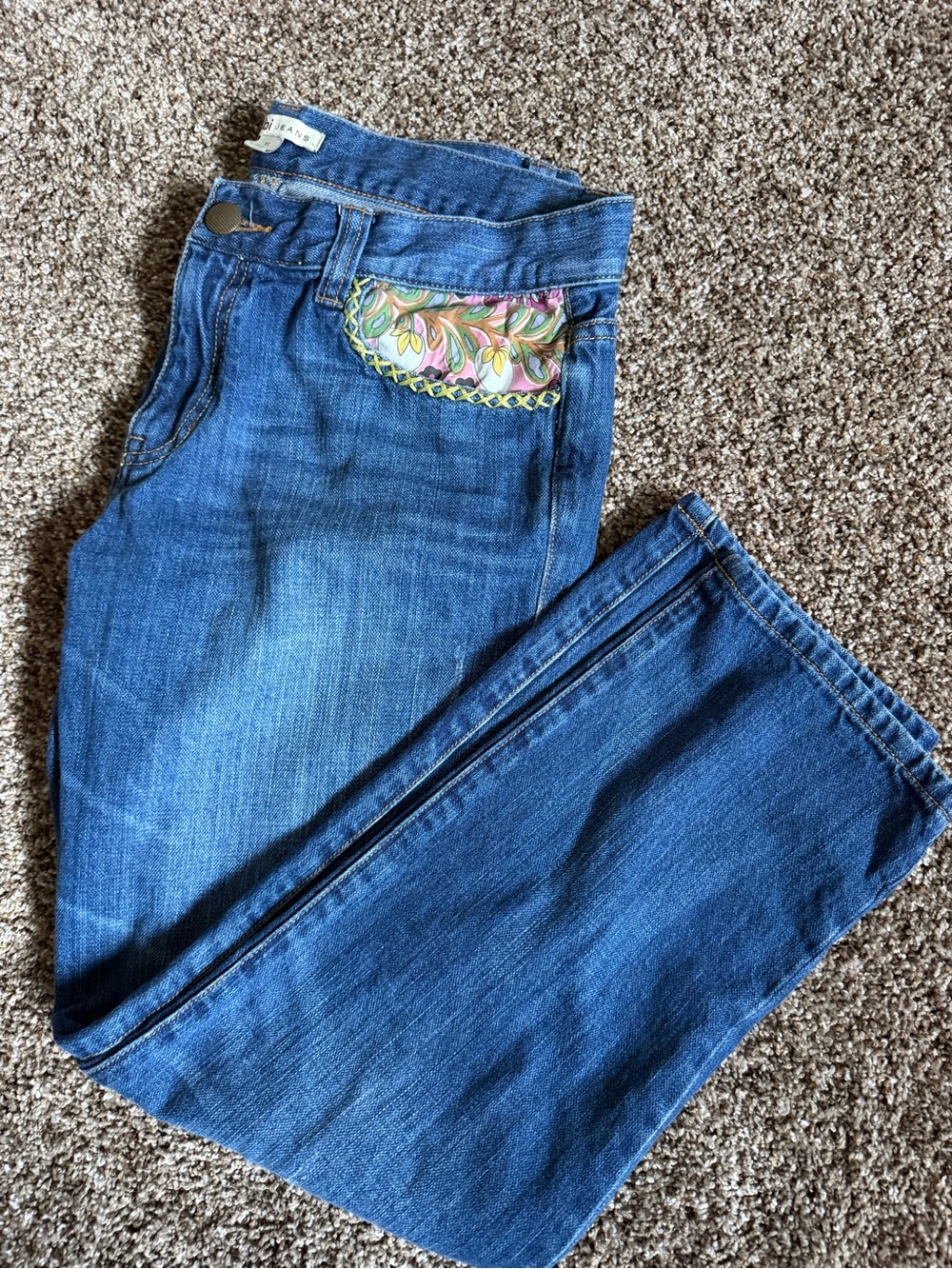 CAbi women’s Jeans with Colorful Patchwork size 6 - Picture 6 of 7